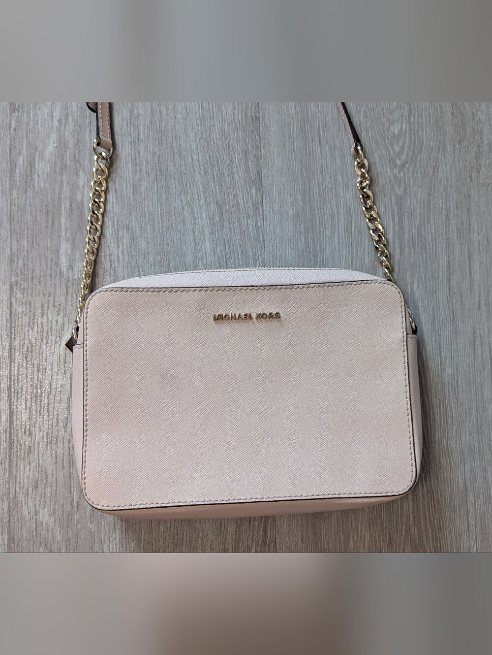 Michael Kors Blush Pink Crossbody Bag with Gold Chain GUC!